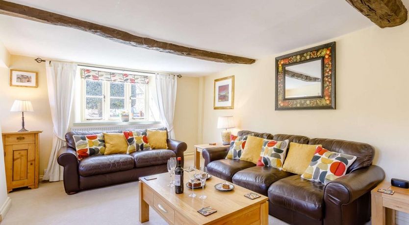 Photo of 3 Bed in Bourton-on-the-Water