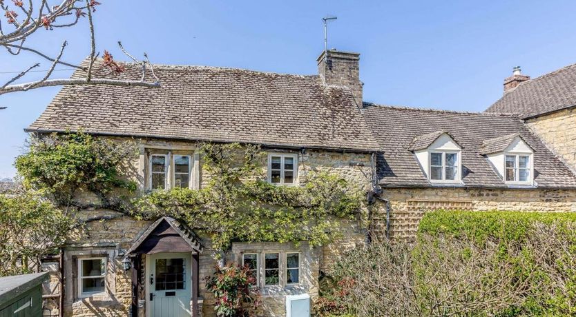 Photo of 3 Bed in Bourton-on-the-Water