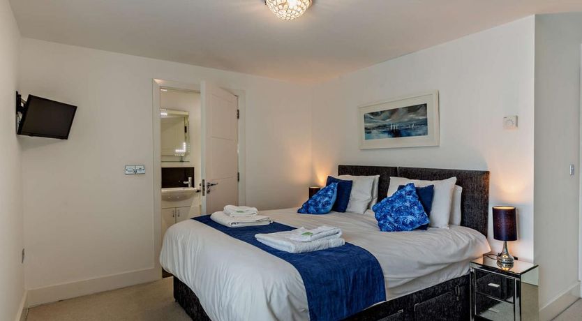 Photo of 2 Bed in Westward Ho