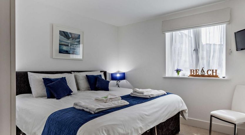 Photo of 2 Bed in Westward Ho