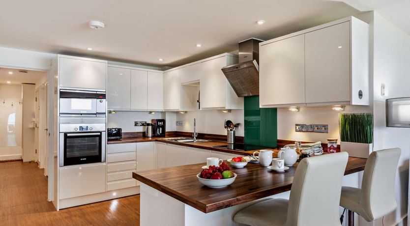 Photo of 2 Bed in Westward Ho