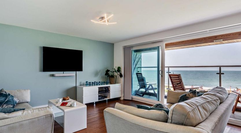 Photo of 2 Bed in Westward Ho