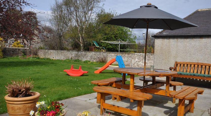 Photo of 2 Bed in Huntly