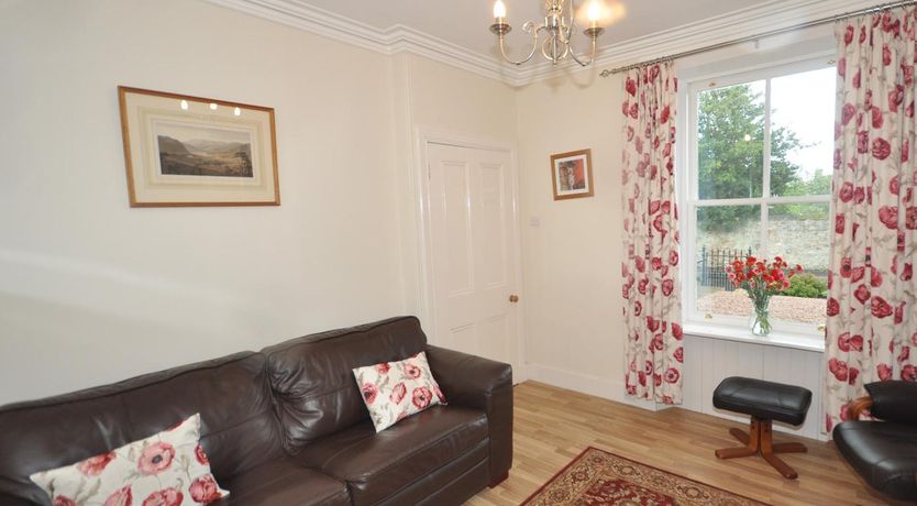 Photo of 2 Bed in Huntly