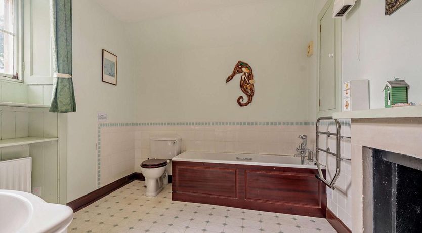 Photo of 2 Bed in Lochgilphead