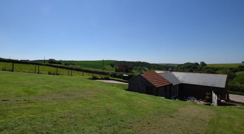 Photo of 2 Bed in Middle Marwood