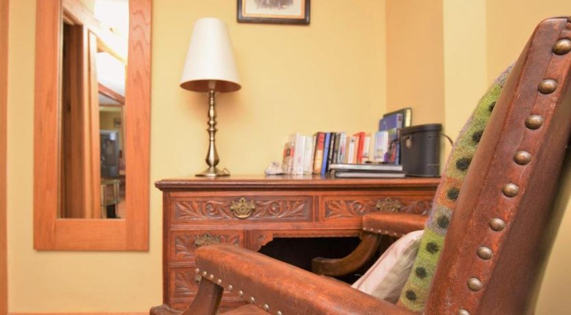 Photo of 2 Bed in Middle Marwood