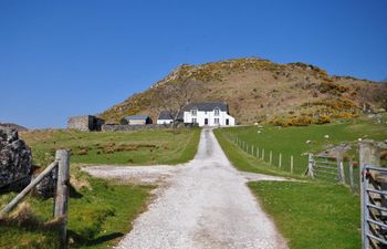 in Lochinver (SU301) Holiday Cottage