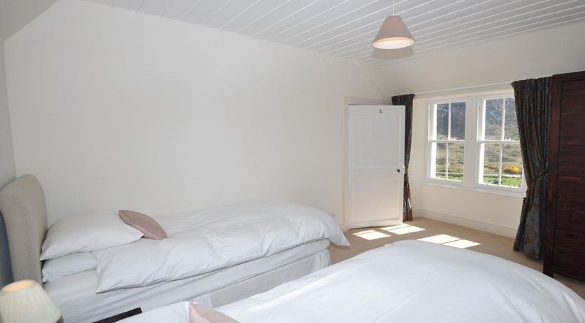 Photo of 2 Bed in Lochinver