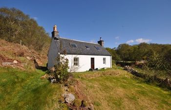 in Lochinver (SU303) Holiday Cottage