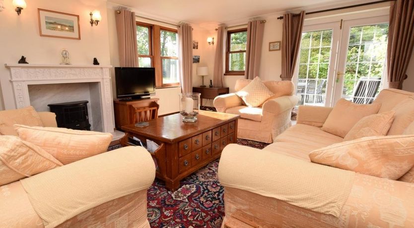 Photo of 5 Bed in Gatehouse of Fleet