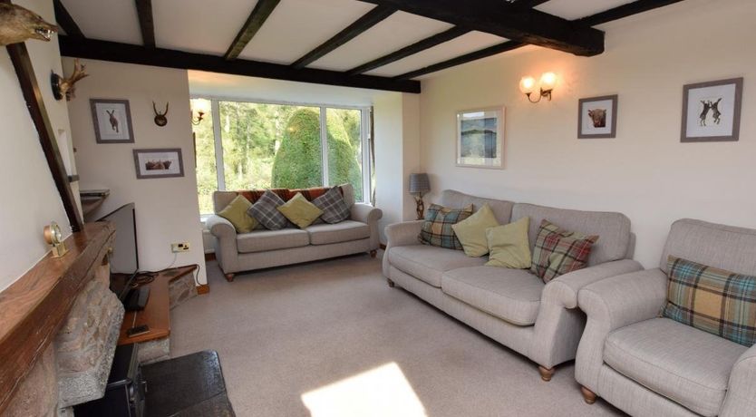 Photo of 5 Bed in Gatehouse of Fleet