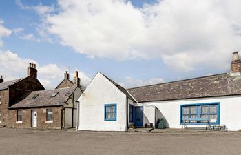 in Johnshaven (AN48M) Holiday Cottage
