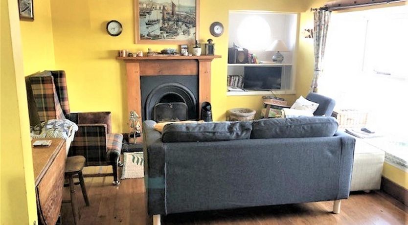 Photo of 2 Bed in Montrose