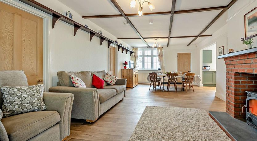 Photo of 3 Bed in Bideford