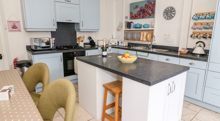 Photo of Canalside Cottage