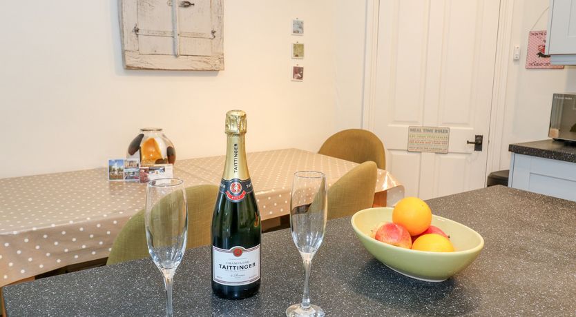 Photo of Canalside Cottage