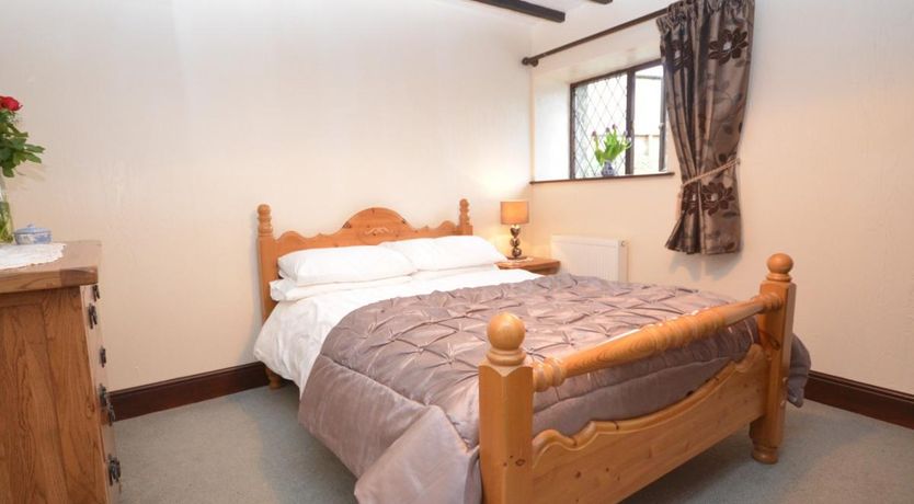 Photo of 2 Bed in Instow