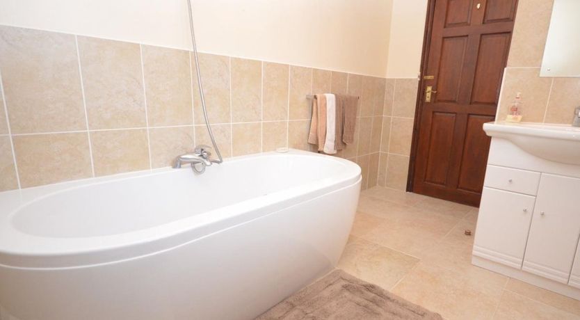 Photo of 2 Bed in Instow