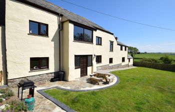 in Instow  (INFPB) Holiday Cottage