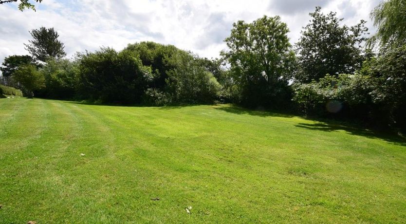 Photo of 2 Bed in Instow