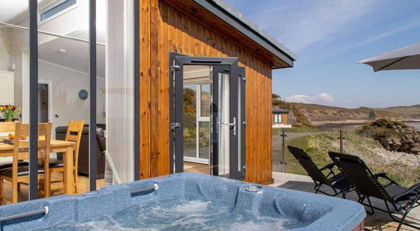 Photo of 1 Bed in Auchencairn