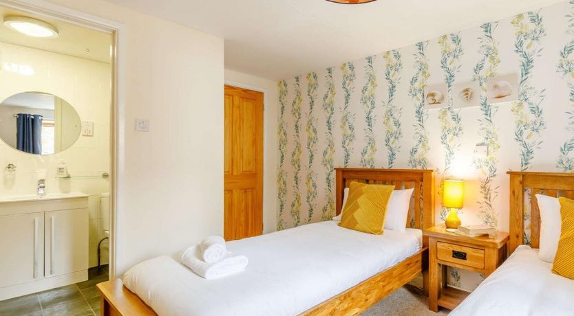 Photo of 2 Bed in Berrynarbor