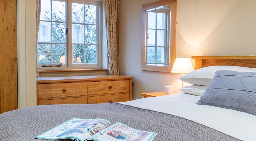 Photo of 3 Bed in Axminster