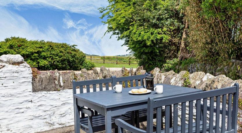 Photo of 1 Bed in Berrynarbor