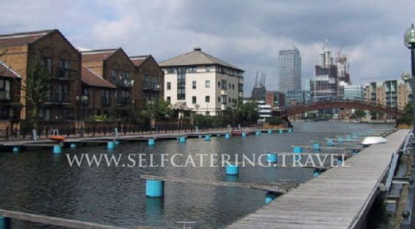 Photo of Bridge House