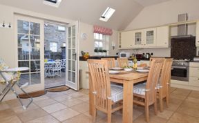 Photo of in Seahouses  (GSEAS)