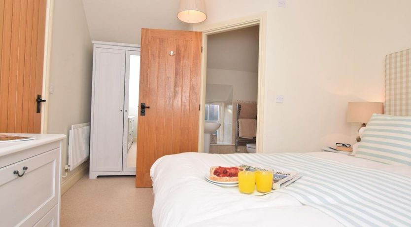 Photo of 3 Bed in Seahouses