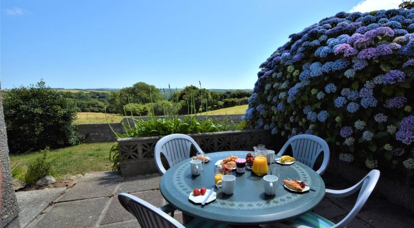 Photo of 2 Bed in Falmouth