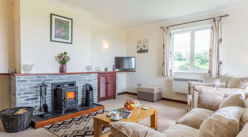 Photo of 2 Bed in Falmouth