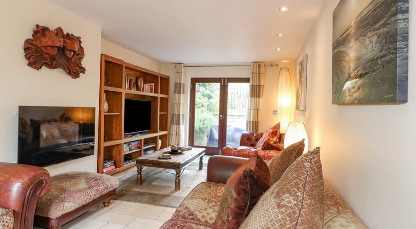 Photo of The Lillies