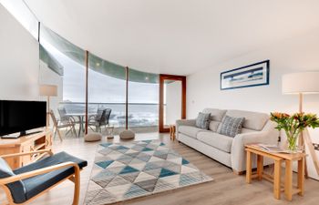 Seabreak Apartment