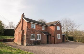 The Corner House Holiday Cottage