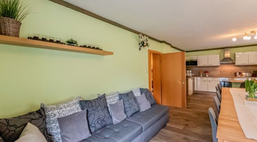 Photo of Charlotte/50604-002146-2020