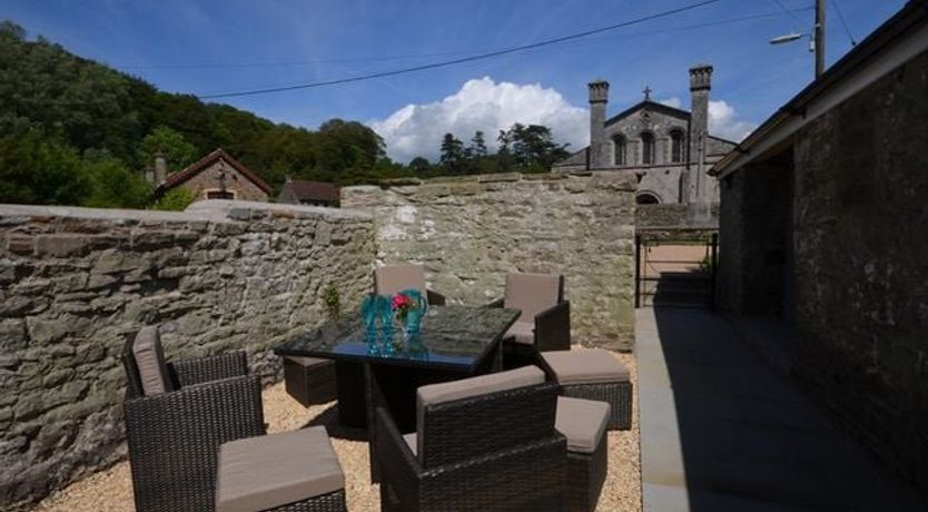 Photo of 3 Bed in Margam