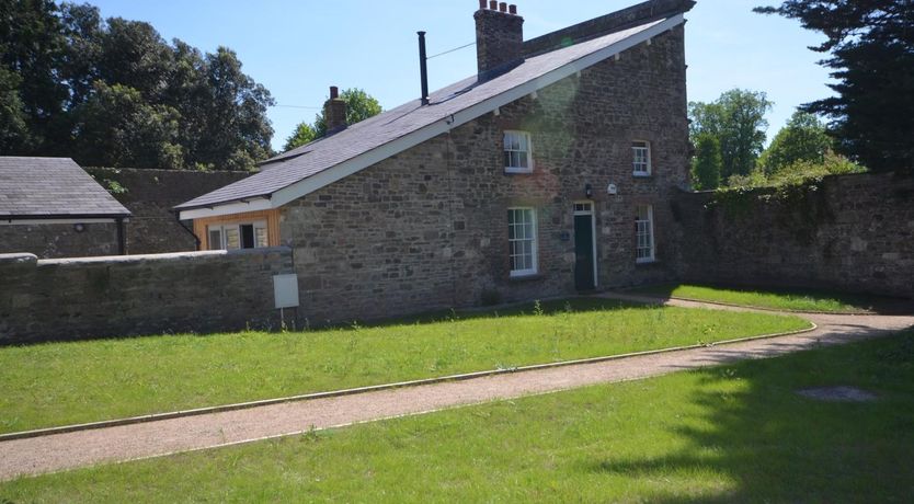 Photo of 3 Bed in Port Talbot