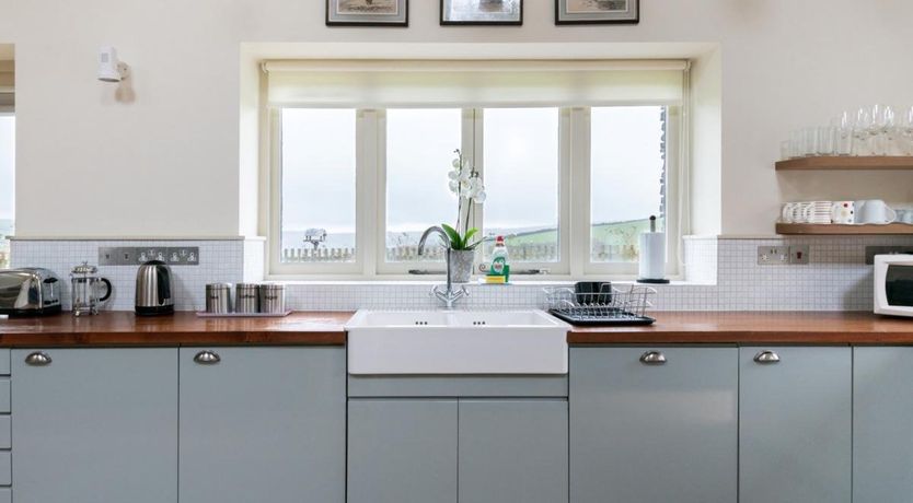 Photo of 3 Bed in Minster