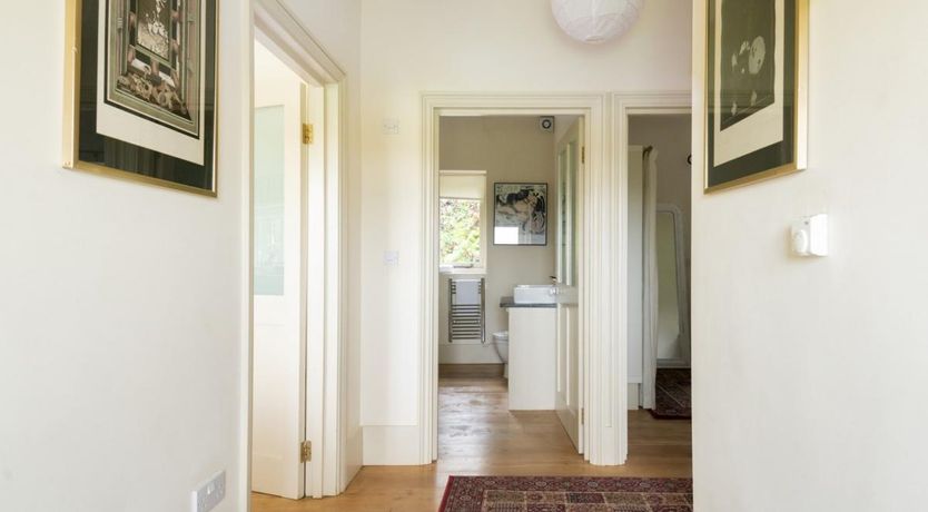 Photo of 3 Bed in Minster