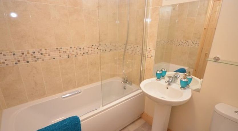 Photo of 2 Bed in Chickerell