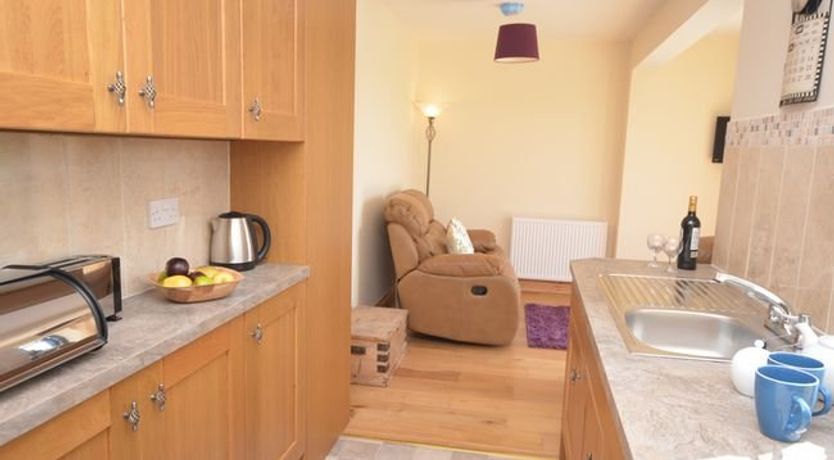 Photo of 2 Bed in Chickerell