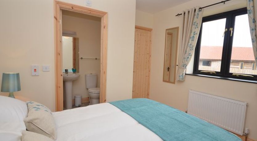 Photo of 2 Bed in Weymouth