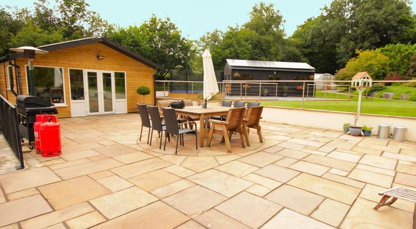 Photo of 10 Bed in Cribyn