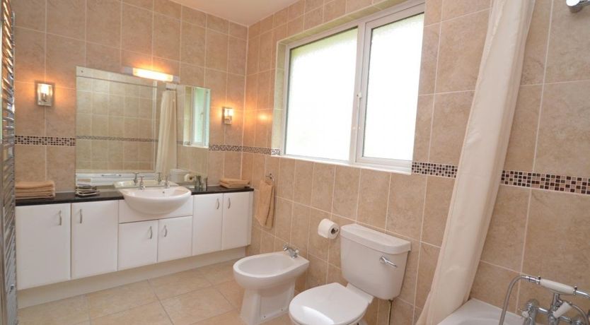 Photo of 2 Bed in Instow