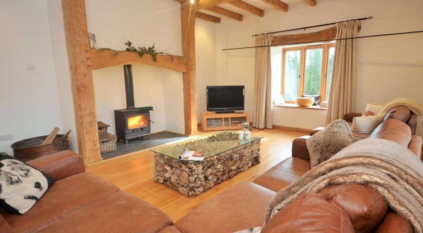 Photo of 3 Bed in Thorverton