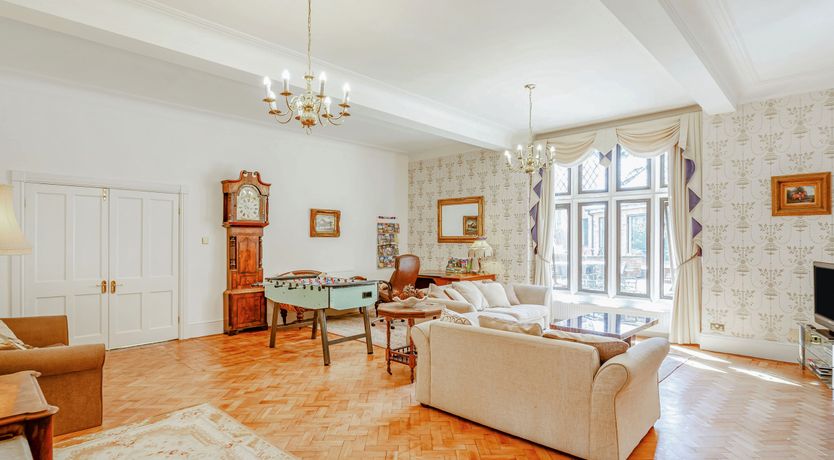 Photo of Richmond Hall