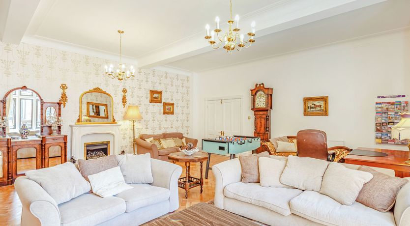 Photo of Richmond Hall